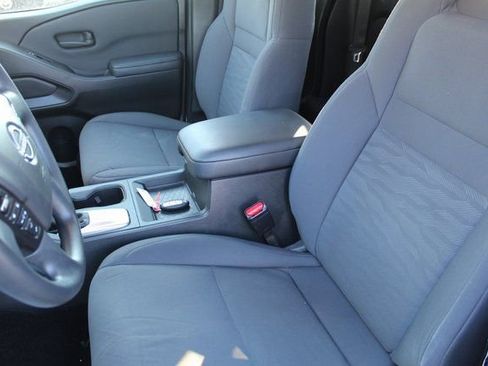 Used 2024 Nissan Frontier S w/ S Utility Package image 13