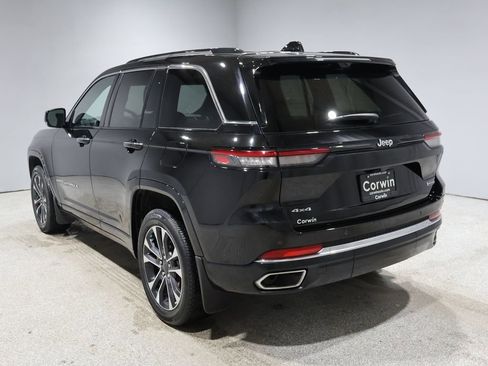 Used 2022 Jeep Grand Cherokee Overland w/ Luxury Tech Group IV image 5