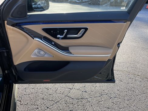 New 2026 Mercedes-Benz S 580 4MATIC Sedan image 40