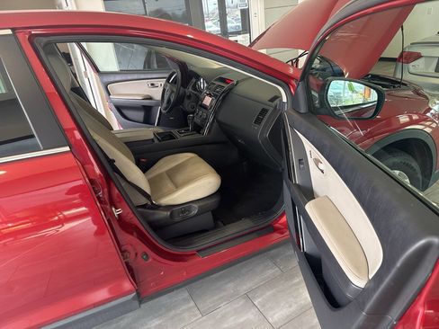 Used 2013 MAZDA CX-9 Touring w/ Touring Technology Pkg image 30