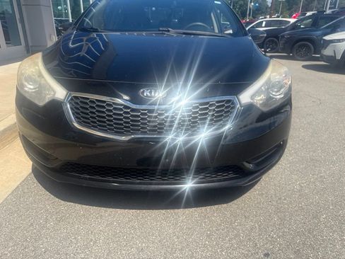 Used 2016 Kia Forte LX w/ LX Popular Plus Package FWD image 3