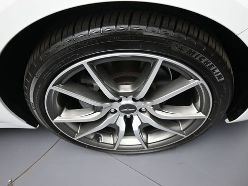Used 2023 Genesis G70 2.0T AWD/4WD image 13