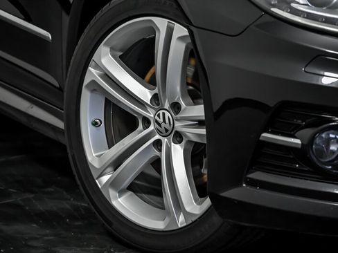 Used 2013 Volkswagen CC R-Line FWD image 3