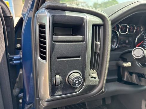 Used 2017 Chevrolet Silverado 1500 LTZ w/ LTZ Plus Package RWD image 9