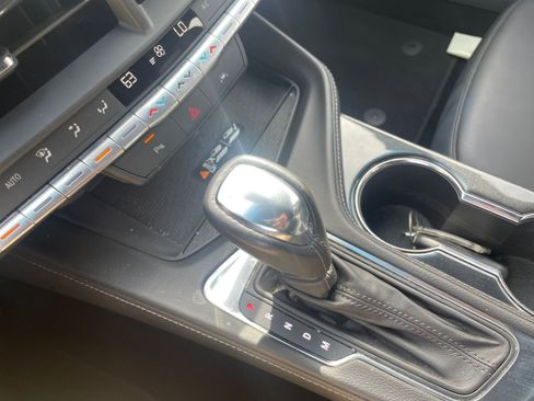 Used 2024 Cadillac CT4 Luxury image 39