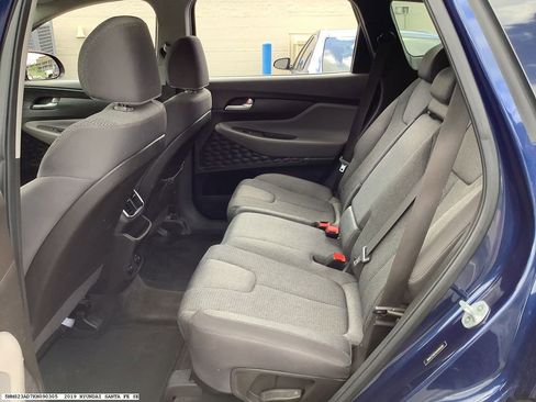 Used 2019 Hyundai Santa Fe SE image 14