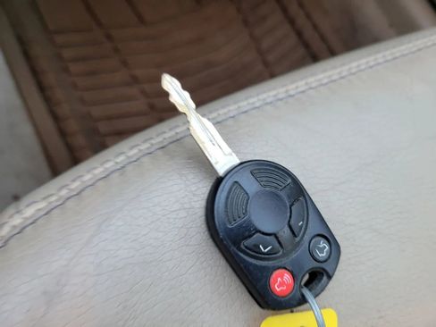 Used 2006 Mercury Milan Premier image 31