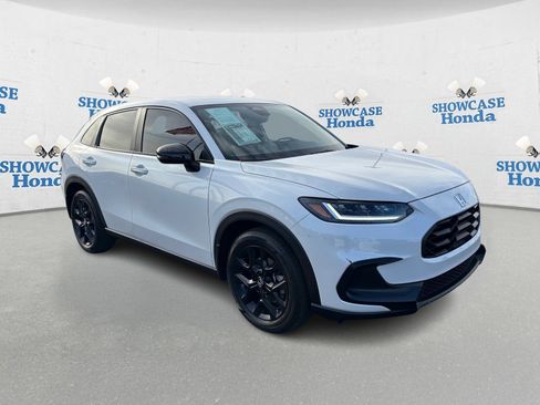 Used 2024 Honda HR-V Sport image 10