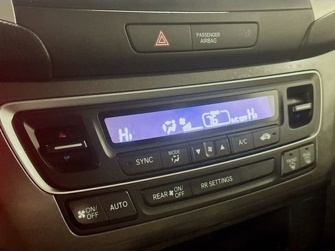 Used 2017 Honda Ridgeline Sport image 18