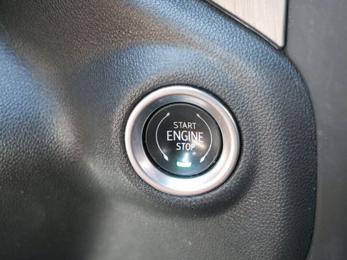Used 2022 GMC Sierra 1500 Denali w/ Denali Premium Package AWD/4WD image 24