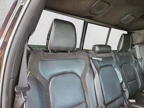 Used 2021 RAM 1500 Laramie w/ Sport Appearance Package AWD/4WD image 16