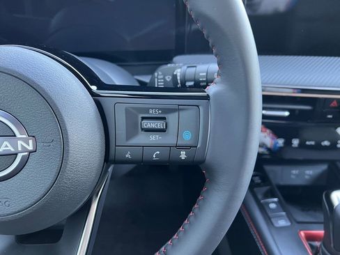 New 2025 Nissan Kicks SR w/ Illumination Package image 27