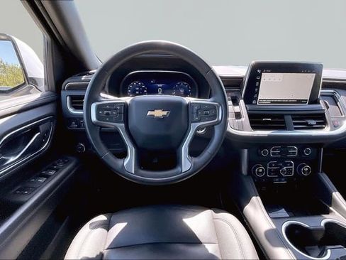 Used 2024 Chevrolet Tahoe LT RWD image 8