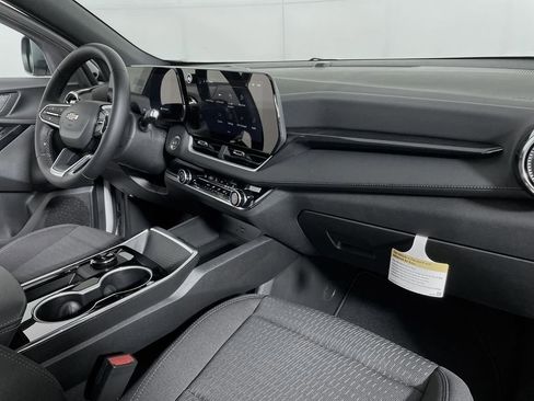 New 2026 Chevrolet Equinox LT image 27