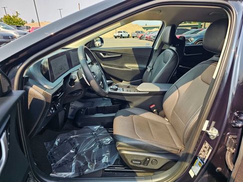 Certified 2024 Kia EV6 Wind AWD/4WD image 20