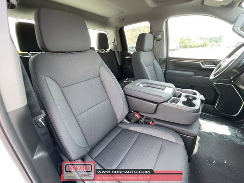 New 2025 Chevrolet Silverado 1500 LT image 27