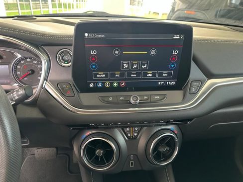 Used 2023 Chevrolet Blazer LT FWD image 23