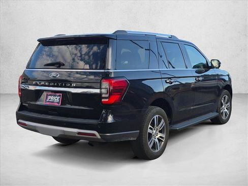 Used 2024 Ford Expedition Limited AWD/4WD image 5