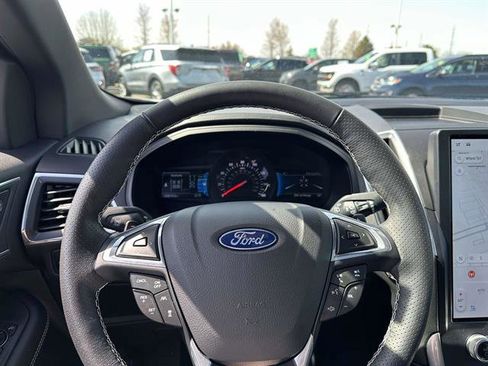 Used 2023 Ford Edge ST w/ Equipment Group 401A AWD/4WD image 19