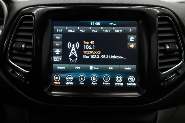 Used 2021 Jeep Compass Limited w/ Sun and Sound Group AWD/4WD image 26