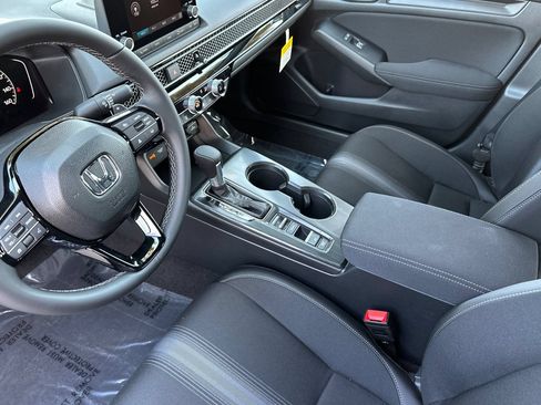 Used 2026 Honda Civic Sport image 9