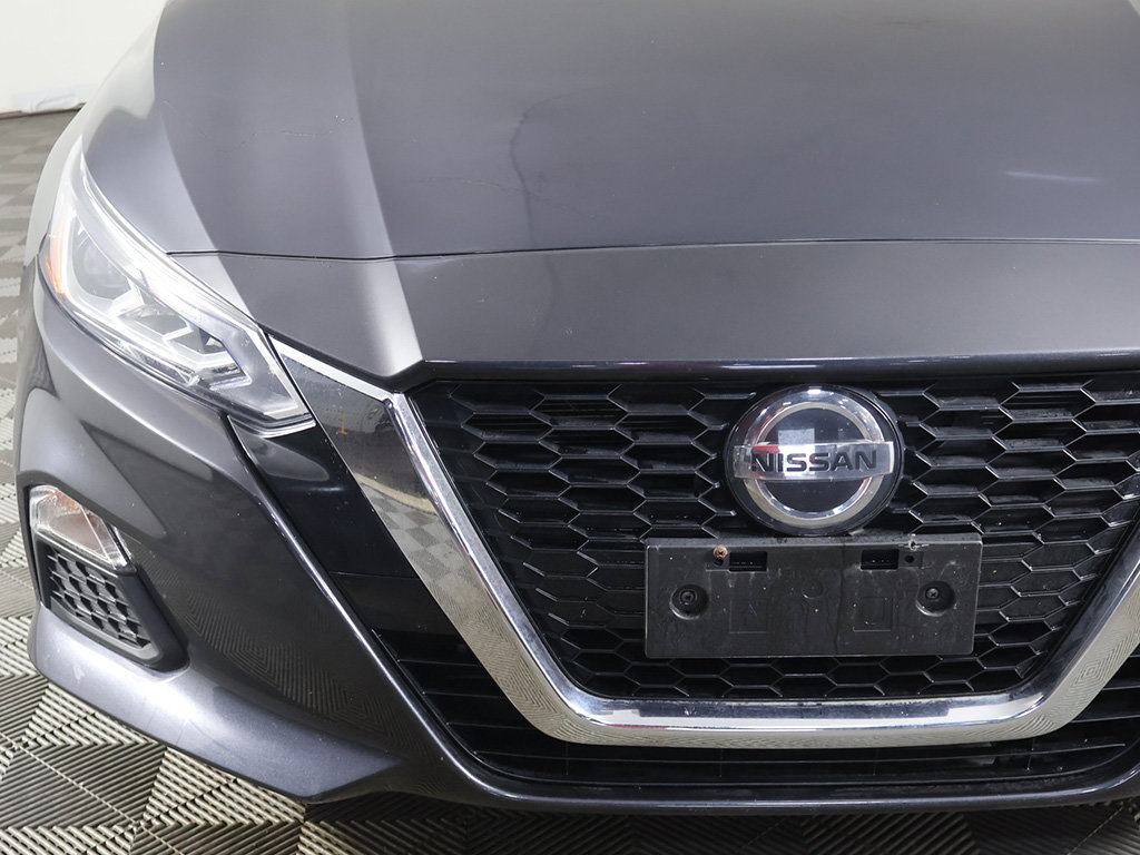 Used 2022 Nissan Altima 2.5 SV FWD image 11
