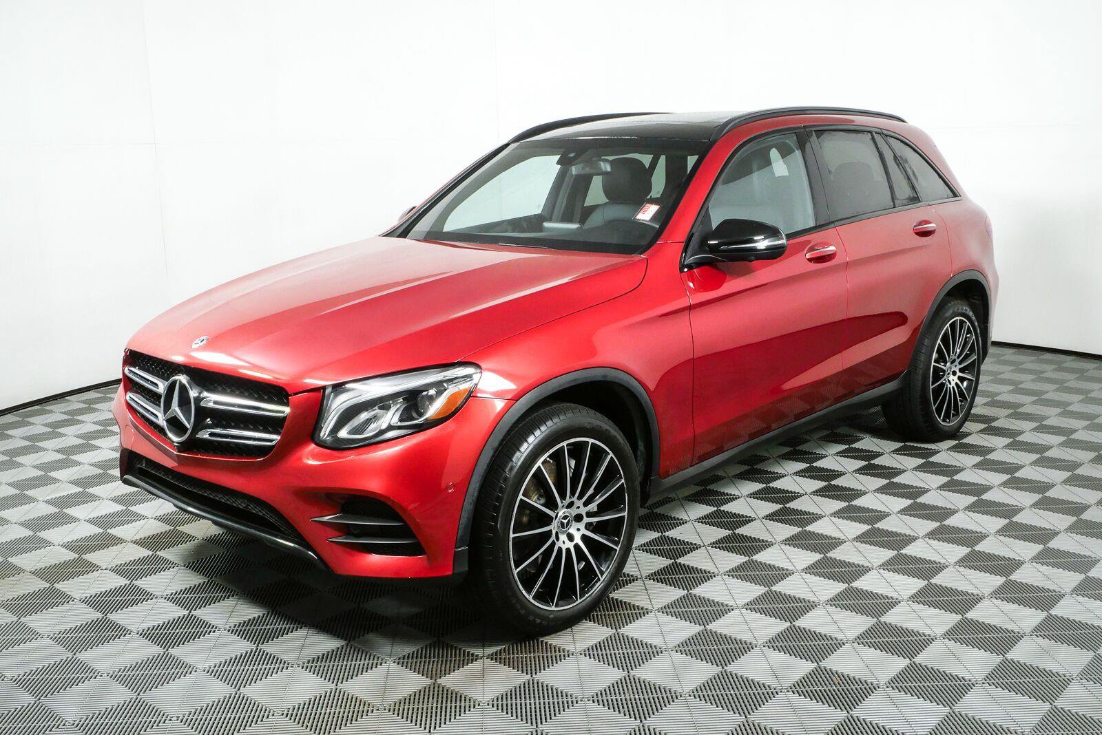 Used 2019 Mercedes-Benz GLC 300 image 26