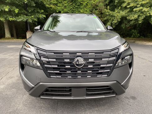 Used 2026 Nissan Rogue Dark Armor FWD image 3