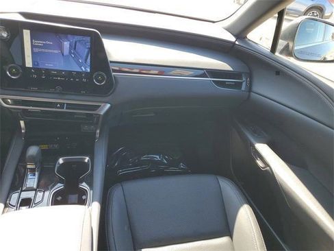Used 2024 Lexus RX 350 FWD w/ Technology Package image 33