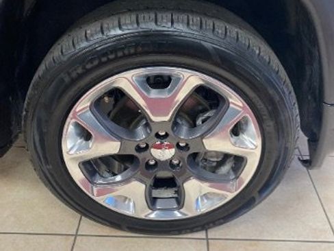 Used 2019 Jeep Compass Limited AWD/4WD image 24