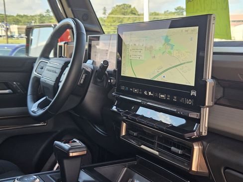 New 2025 GMC Hummer EV 2X image 11