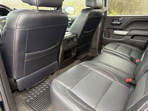Used 2018 Chevrolet Silverado 1500 LT w/ All Star Edition AWD/4WD image 17