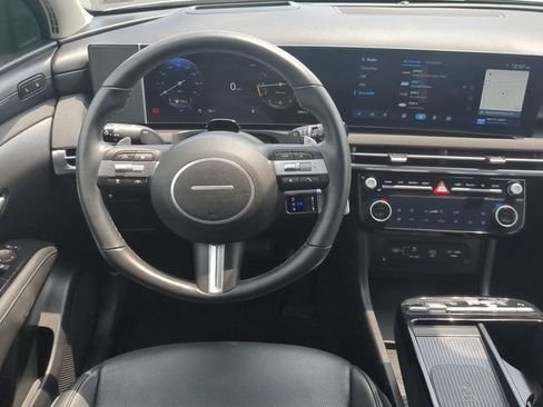 Certified 2026 Hyundai Tucson Limited FWD image 15