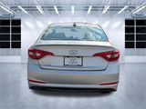 Used 2017 Hyundai Sonata SE image 5