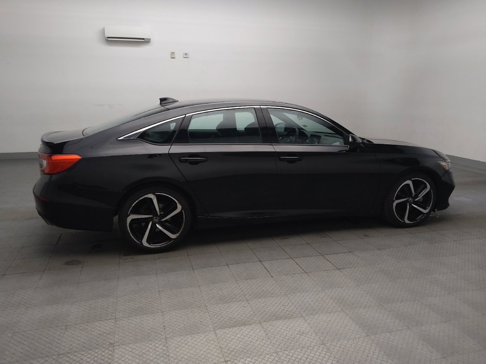 Used 2018 Honda Accord Sport image 10