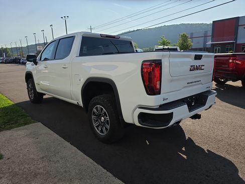 Used 2025 GMC Sierra 1500 AT4 AWD/4WD image 6