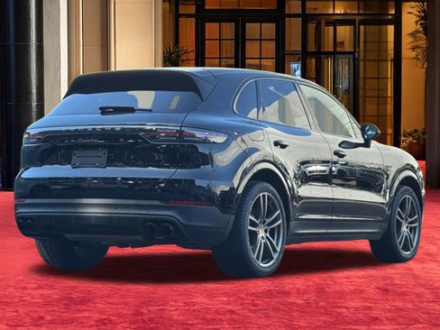 Used 2022 Porsche Cayenne E-Hybrid AWD/4WD image 9