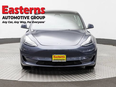 Used 2023 Tesla Model 3 Standard Range RWD image 2