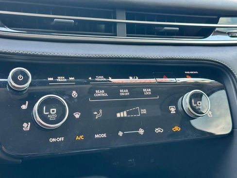 Used 2023 INFINITI QX60 Luxe w/ Cargo Package FWD image 21