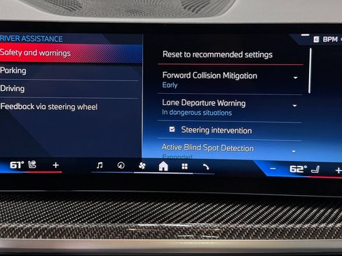 Used 2024 BMW X7 M60i AWD/4WD image 35