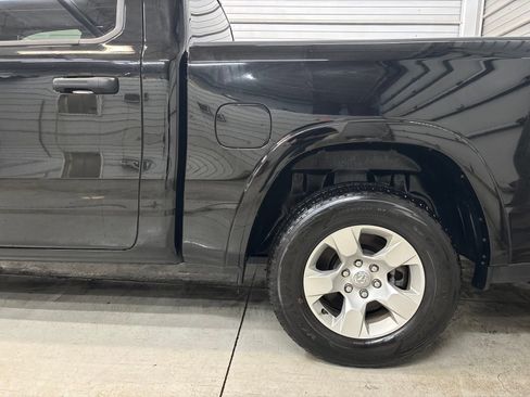 Used 2025 RAM 1500 Big Horn AWD/4WD image 6