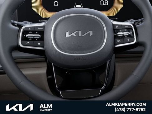 New 2026 Kia Carnival EX FWD image 22