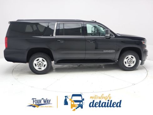 Used 2018 Chevrolet Suburban 3500 LT AWD/4WD image 2