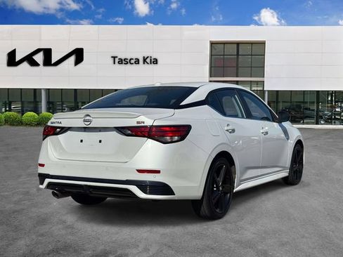 Used 2024 Nissan Sentra SR FWD image 4