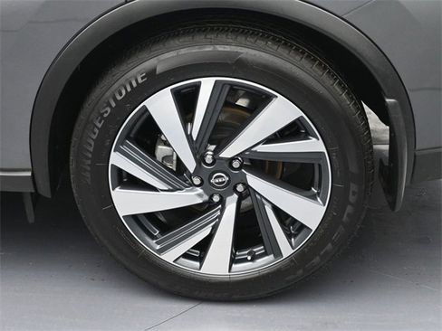 Used 2024 Nissan Murano SL image 8