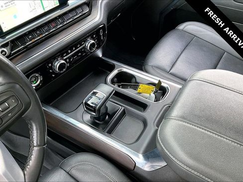 Used 2023 GMC Sierra 1500 SLT image 18