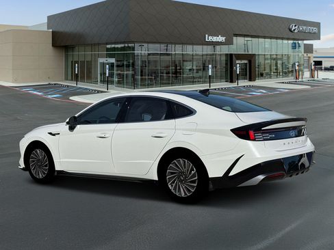 New 2026 Hyundai Sonata SEL FWD image 4