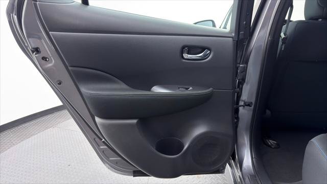 Used 2025 Nissan Leaf S FWD image 16