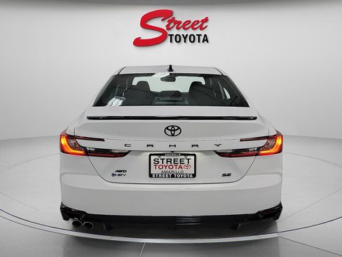 New 2026 Toyota Camry XLE w/ Convenience Package image 3