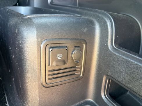 Used 2024 Toyota 4Runner SR5 Premium w/ Moonroof Package AWD/4WD image 8
